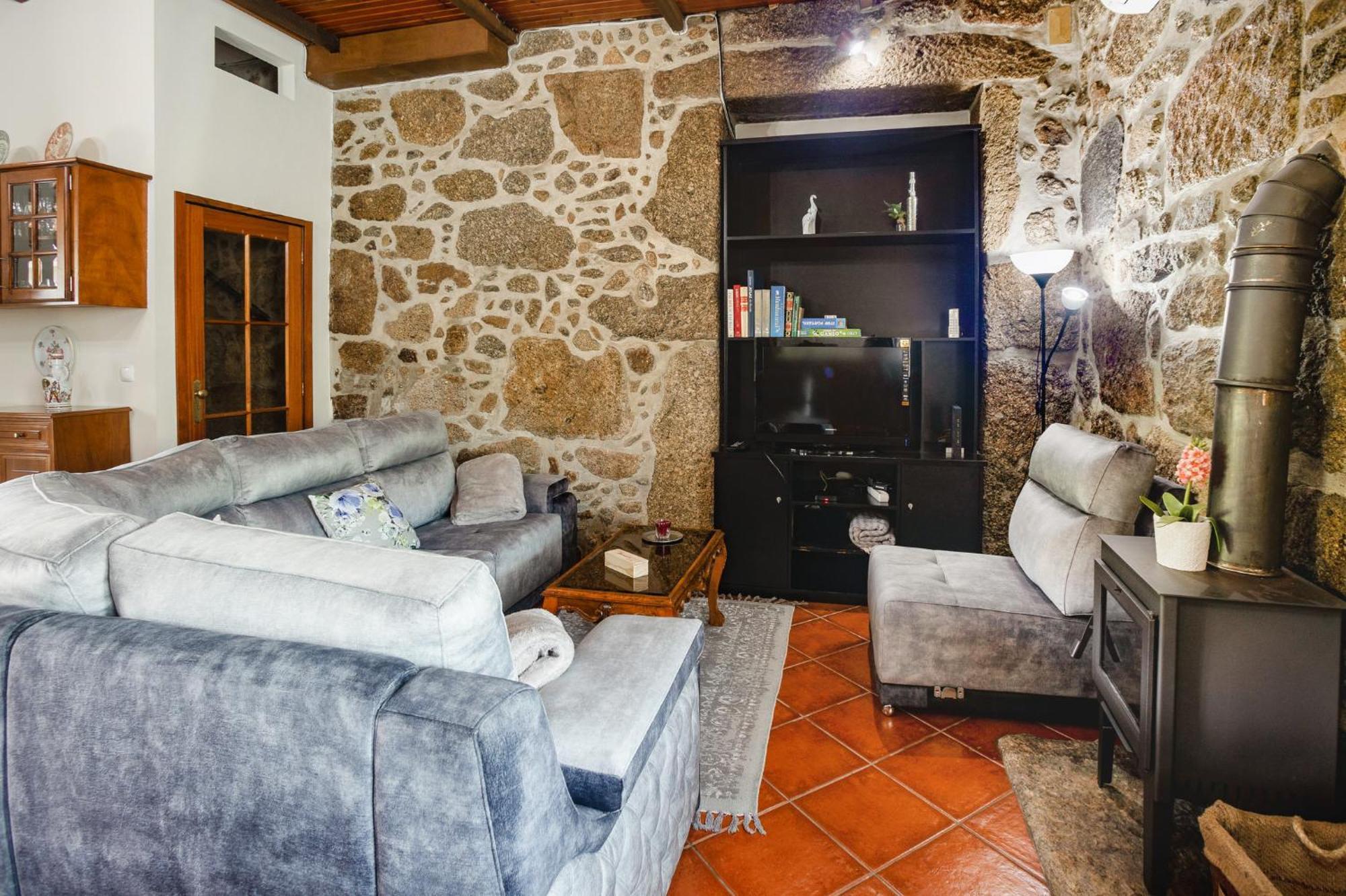 Quinta Das Oliveiras Arcos de Valdevez Luaran gambar